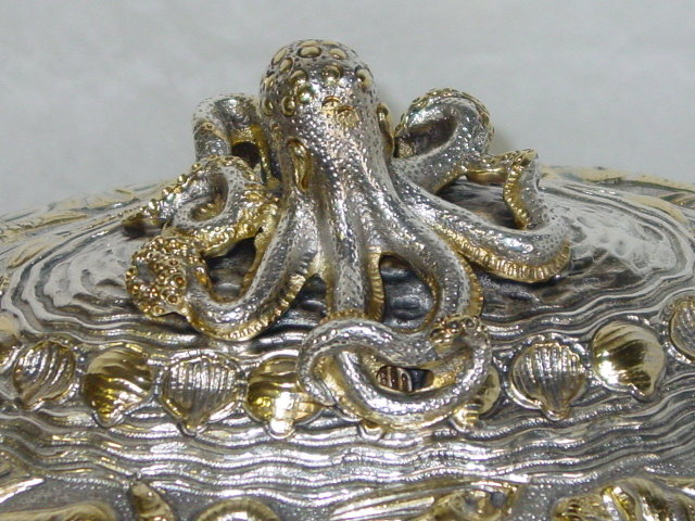Soup tureen marine subject Italian 1955