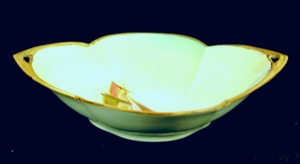 Nippon Master Nut Bowl