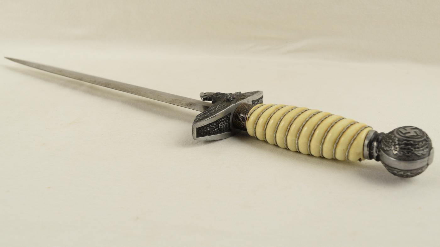 WW2 Nazi Luftwaffe Officer's Dagger
