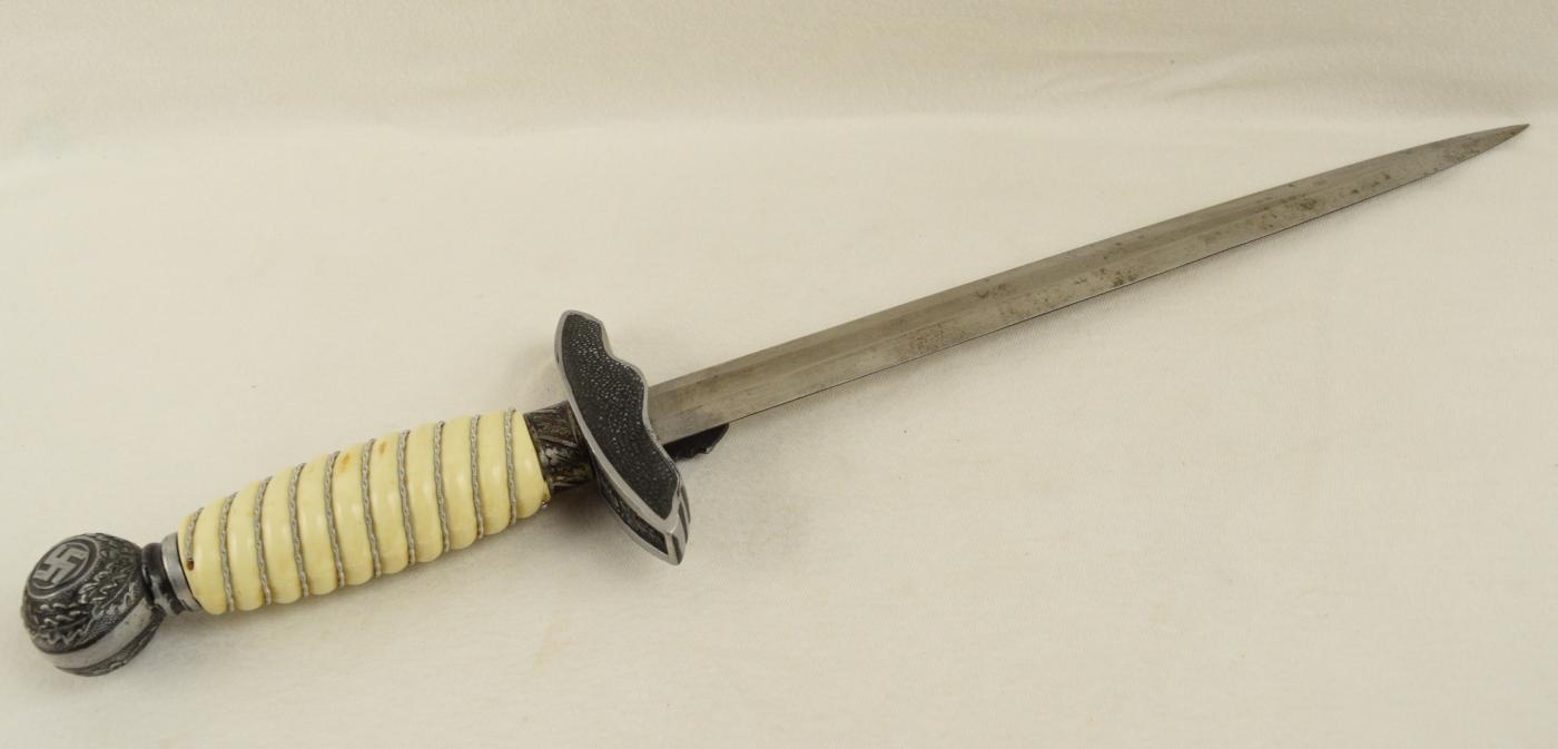 WW2 Nazi Luftwaffe Officer's Dagger