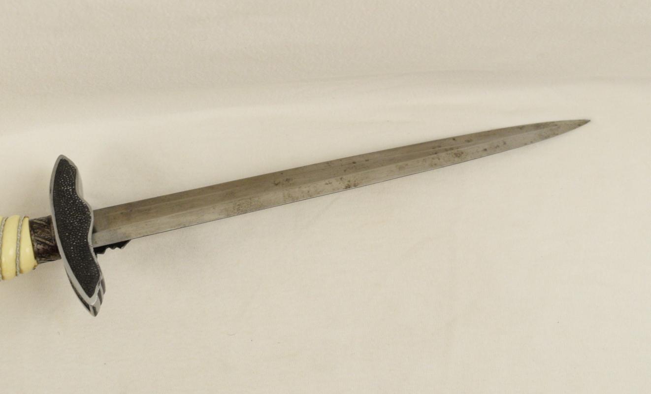 WW2 Nazi Luftwaffe Officer's Dagger