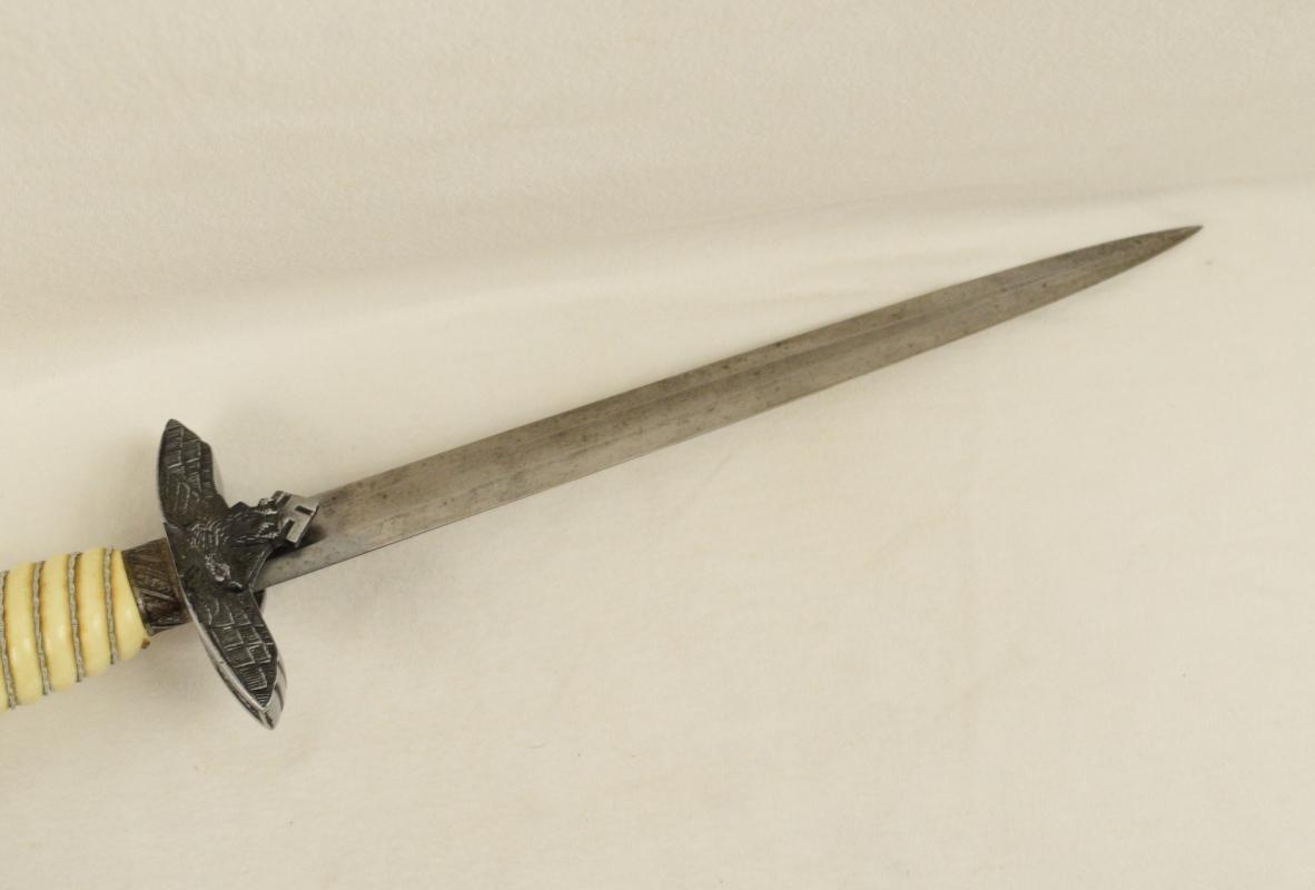 WW2 Nazi Luftwaffe Officer's Dagger
