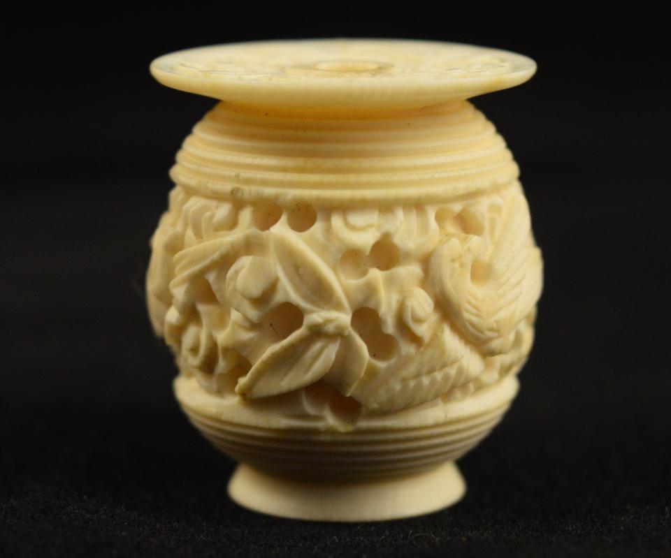 Antique Pre-Ban Ivory Sewing Collectible - Thread Holder Birds & Flowers