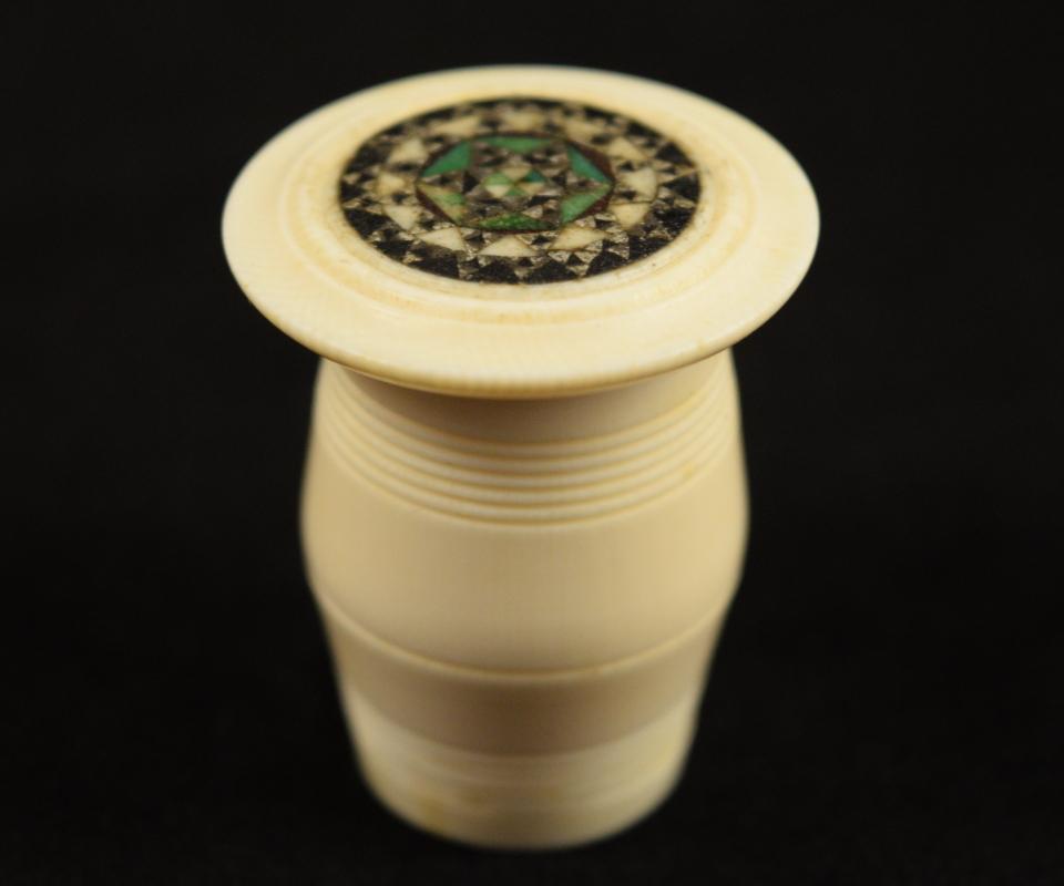 Antique Pre-Ban Ivory Sewing Collectible - Thread Holder Ornate Top
