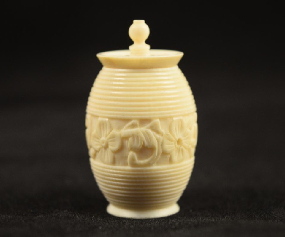 Antique Pre-Ban Ivory Sewing Collectible - Thread Holder