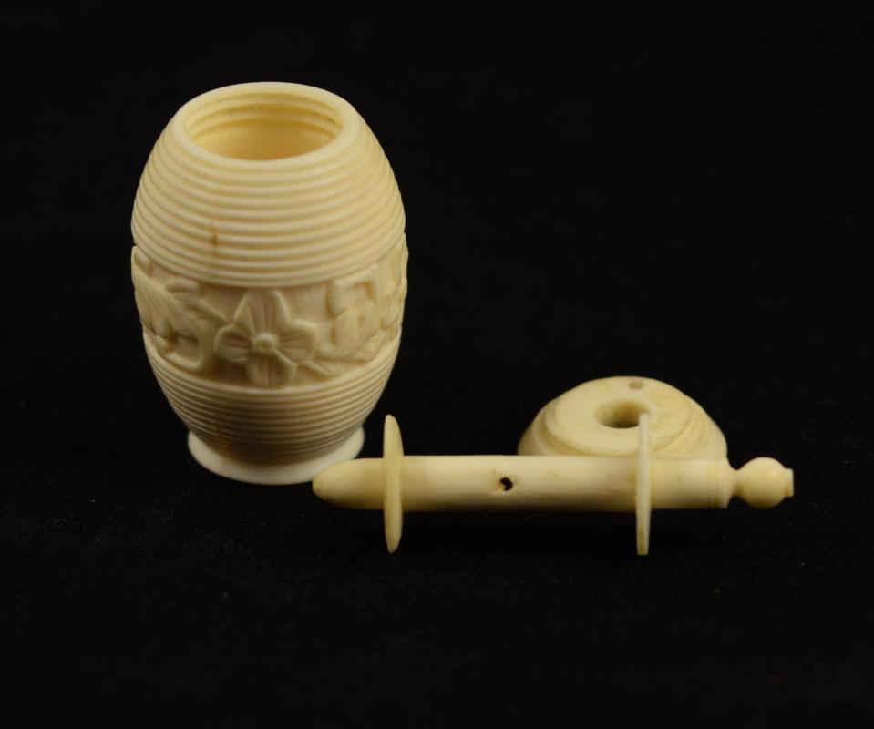 Antique Pre-Ban Ivory Sewing Collectible - Thread Holder