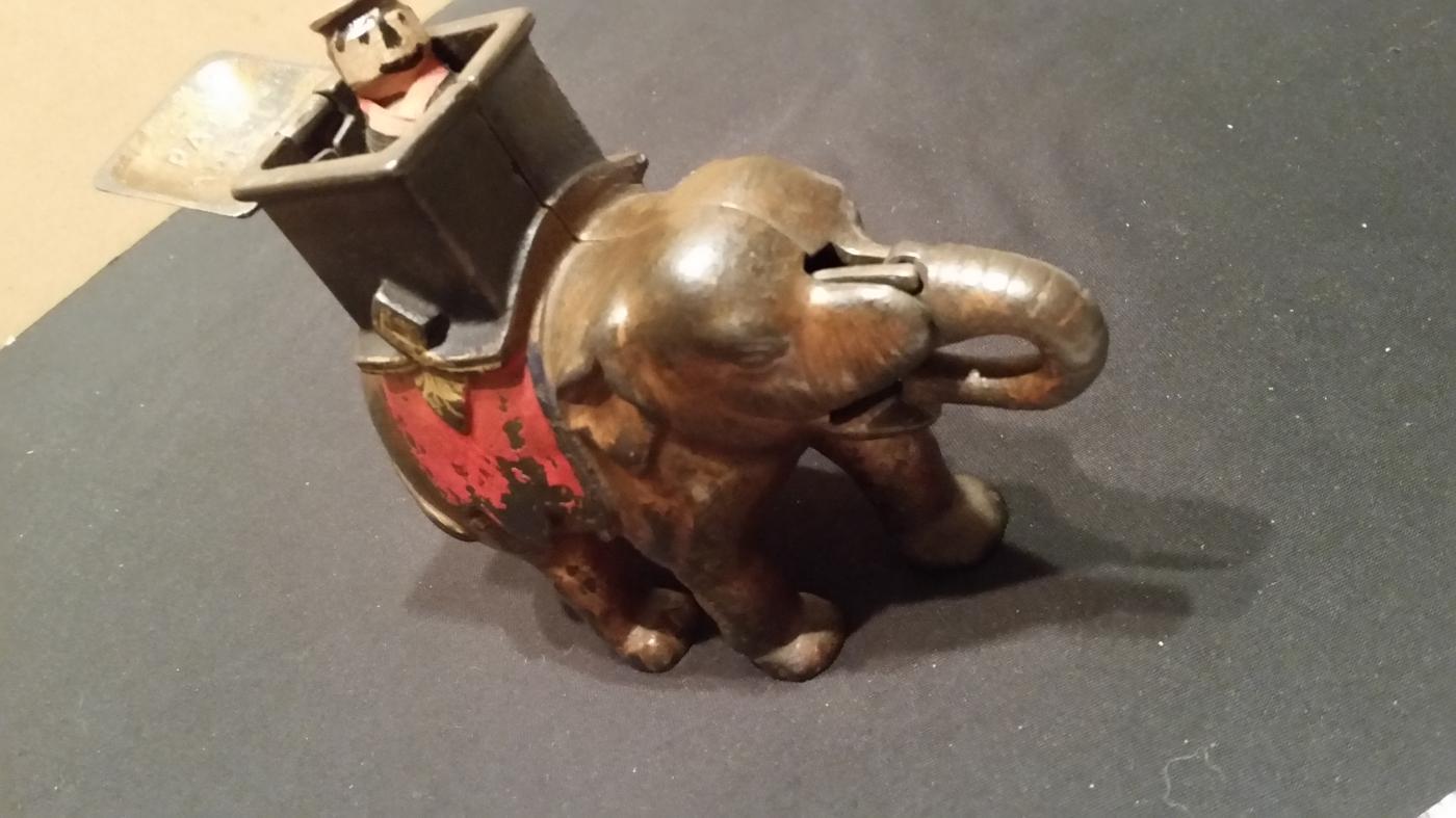 Mechanical Bank Elephant with Howdah Cast Iron Vintage