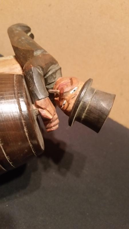 Anri Man on Barrell Cigarette Container