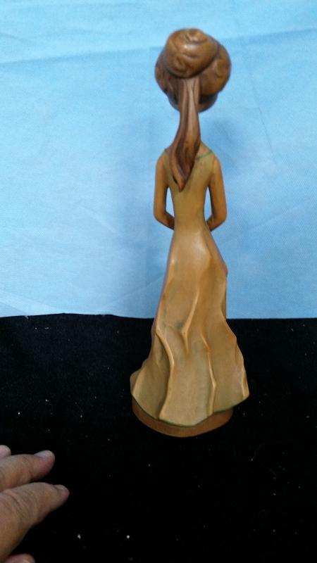 Anri 9.75 Girl with Fan Hand Carved Wood Vintage