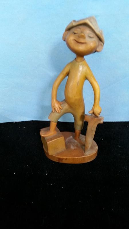 Anri 8 Inch Boy with Sword and paper Hat Hand Caarved Wood Vintage