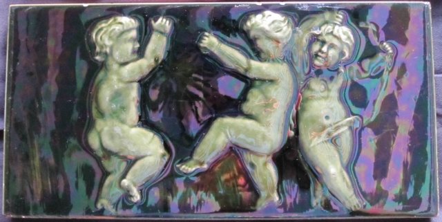 Antique American Portrait Tile - Cherubs from Cambridge