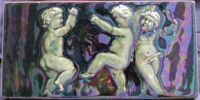 Antique American Portrait Tile - Cherubs from Cambridge