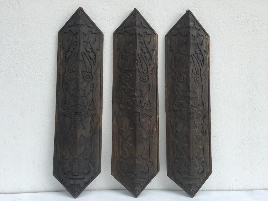 TRIBAL PAINTING x 3 OLD WALL PANEL Shield Figure Statue Dayak Dyak Native Asia