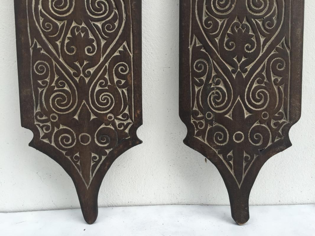 ONE PAIR Carved Wooden Shield Tribal Native Head hunter Tribe Borneo Dayak ARMOR