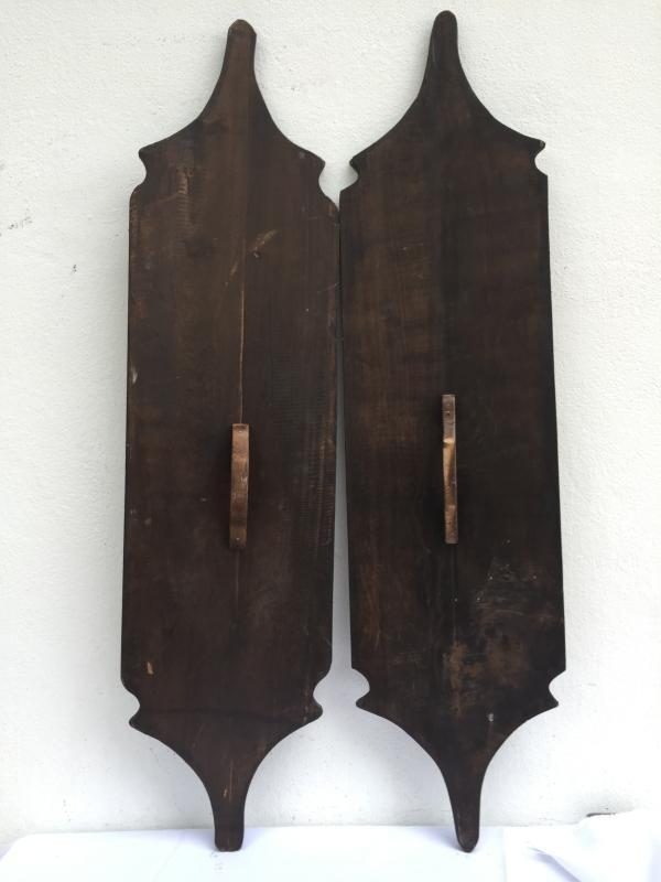 ONE PAIR Carved Wooden Shield Tribal Native Head hunter Tribe Borneo Dayak ARMOR