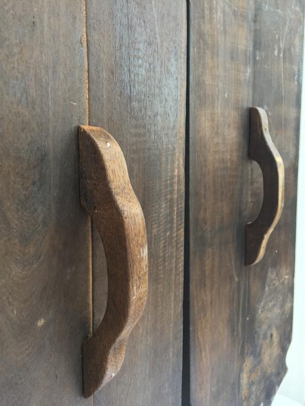 ONE PAIR Carved Wooden Shield Tribal Native Head hunter Tribe Borneo Dayak ARMOR