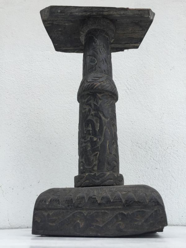 BORNEO TOTEM BURIAL 465mm/18.3