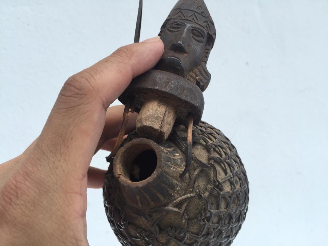 RARE PUMPKIN FRUIT Artefact Toraja Bottle Ancestral Figure Statue Image Sulawesi