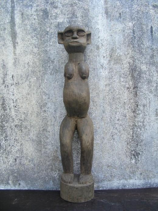 GALLERY ANCESTRAL STATUE Amputated Figure Icon Image Sculpture Flores Nias Papua