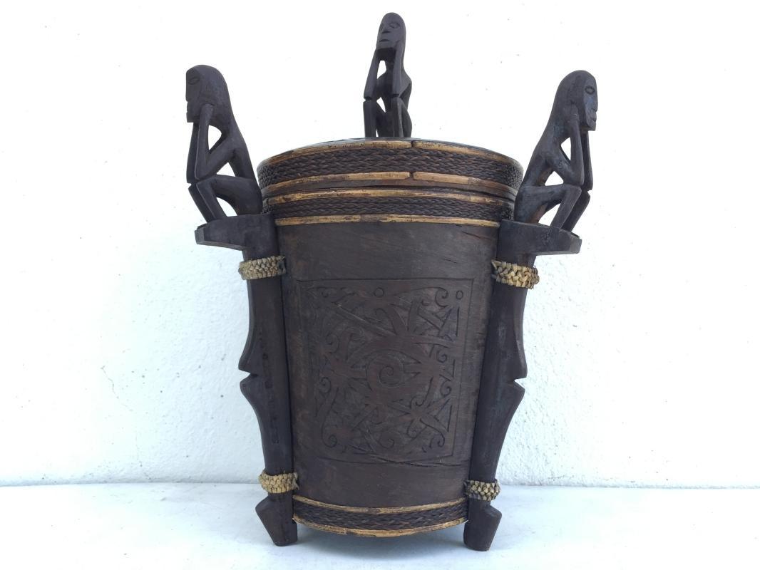6.) TALL LUPONG CONTAINER 320mm DAYAK DYAK BOX Medicine Statue Artifact Borneo