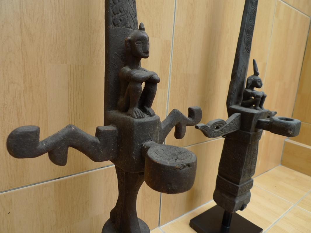 LETI ALTAR 680mm (ONE PAIR) WORSHIP ANCESTRAL STATUE GOD Artifact Sculpture Bali