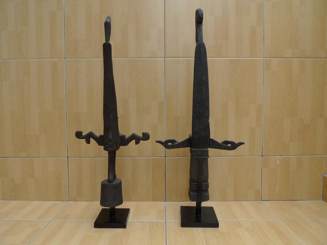 LETI ALTAR 680mm (ONE PAIR) WORSHIP ANCESTRAL STATUE GOD Artifact Sculpture Bali