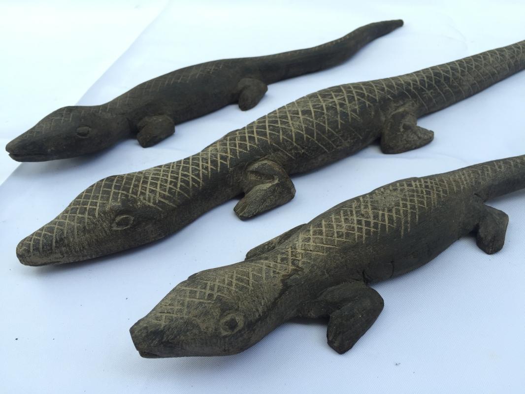 3 STATUE DAYAK PUTUSSIBAU Spiritual Guardian Plantation Reptile Animal Sculpture