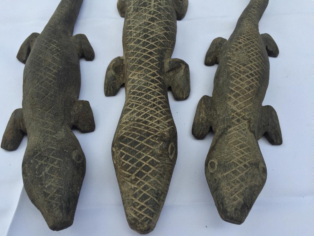 3 STATUE DAYAK PUTUSSIBAU Spiritual Guardian Plantation Reptile Animal Sculpture