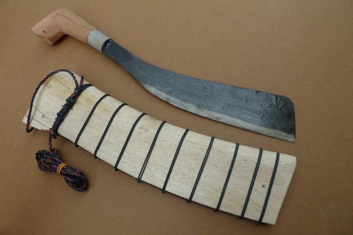 BEST SELLER MACHETE 12inch Blade BRAND NEW Jungle Gardening Parang Sword Knife
