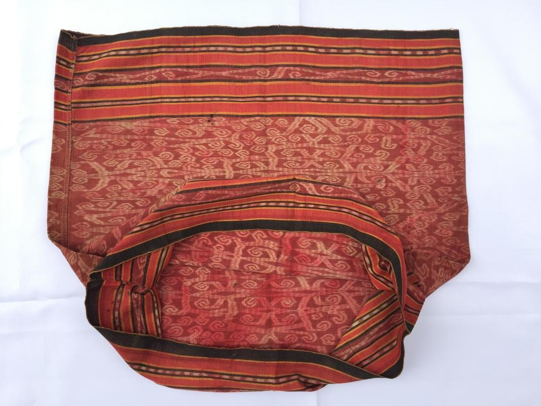 BUAH BERINJAN VINE Pattern Ikat Bidan Ritual SKIRT SARONG LADIES GARMENT #96