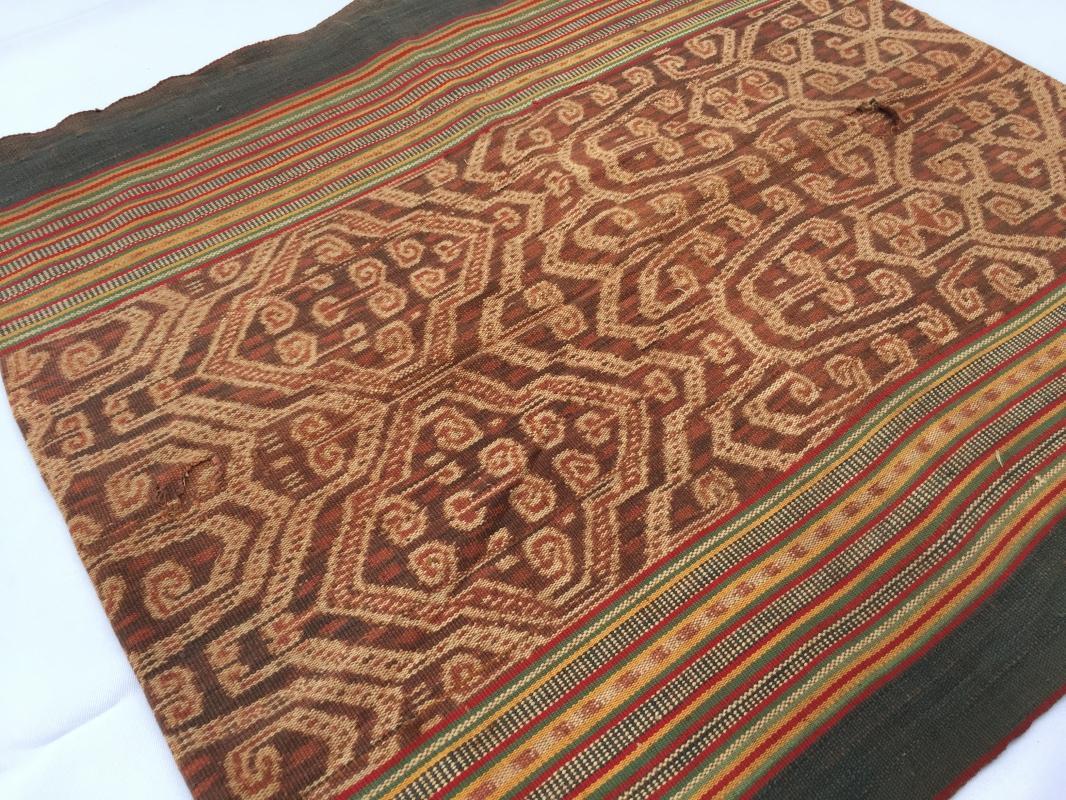 INTERESTING IKAT SKIRT Skull Basket Head Dayak SARONG LADIES GARMENT OUTFIT #198