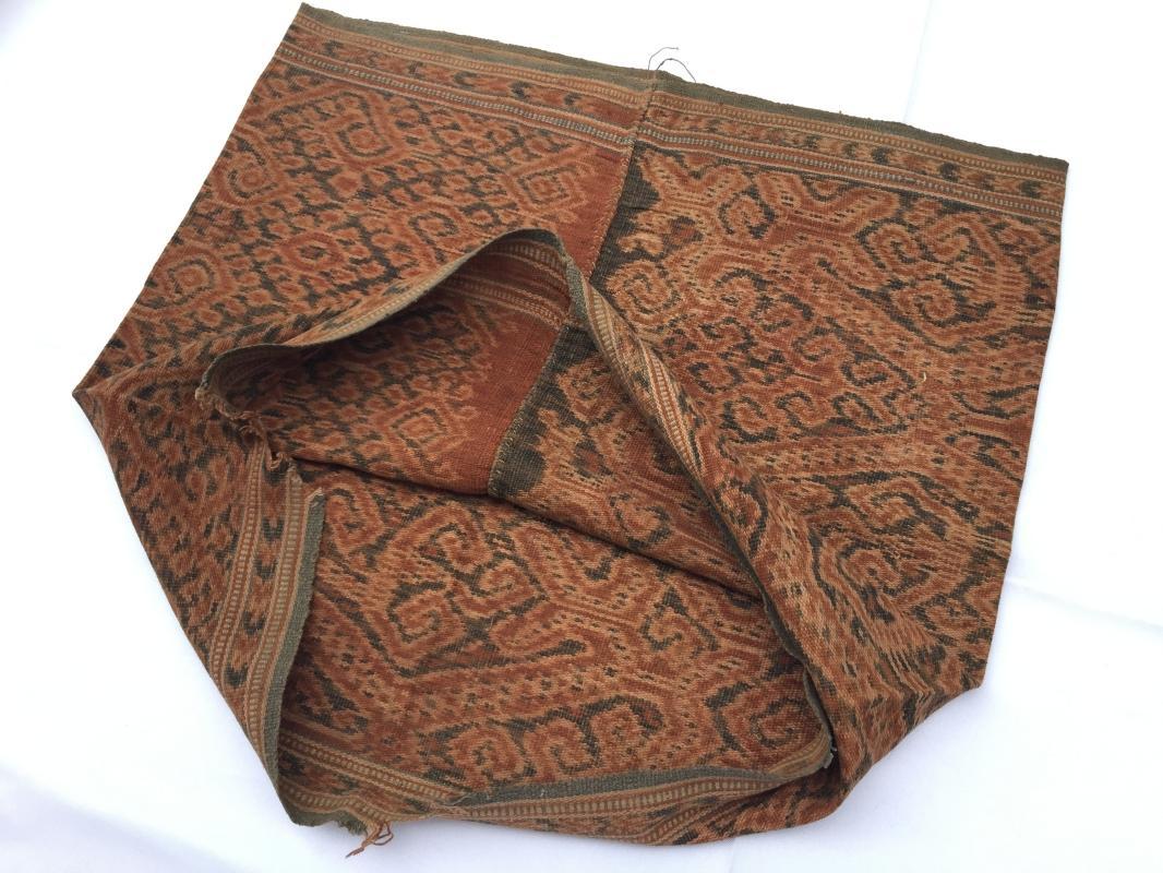 ANTIQUE DRESS Leech Pattern Ikat Bidang Dayak SARONG LADIES GARMENT OUTFIT #197
