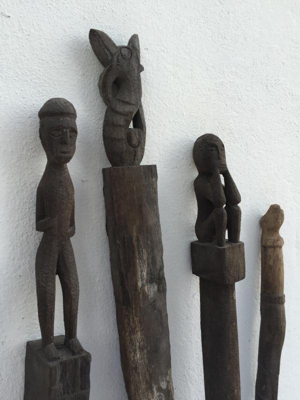 4 ANTIQUE AUTHENTIC 610-790mm GUARDIAN POLE Dayak Eroded Statue Primitive Figure