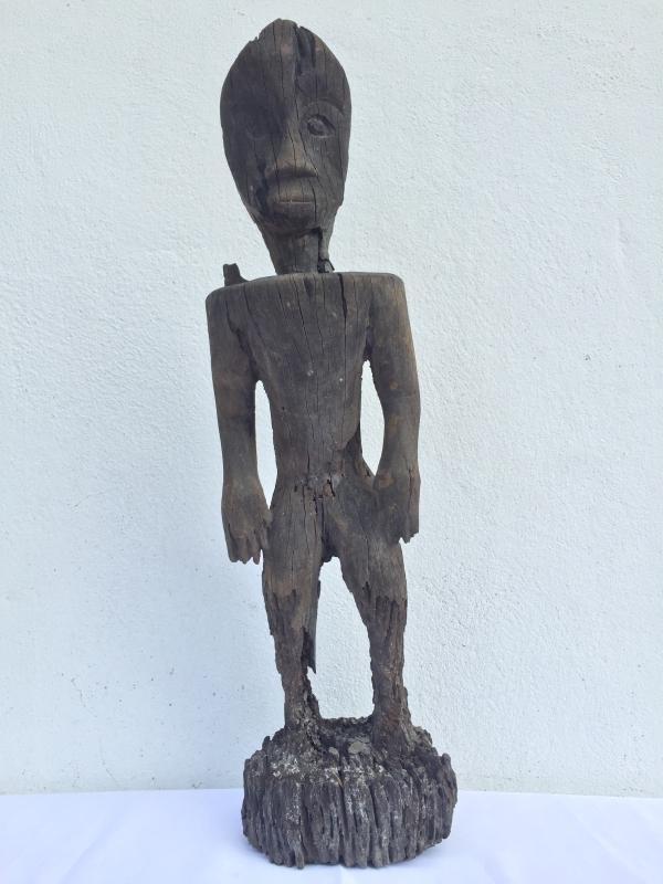 200 YEARS ERODED STATUE Bahau Dayak Dyak Weathered Primitive Ironwood Figure