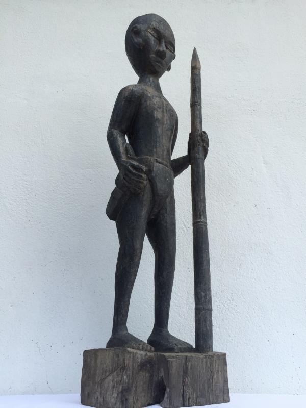 MASSIVE 840mm DAYAK WARRIOR & SPEAR Antique Sculpture Artifact Borneo Headhunter