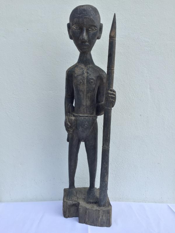MASSIVE 840mm DAYAK WARRIOR & SPEAR Antique Sculpture Artifact Borneo Headhunter
