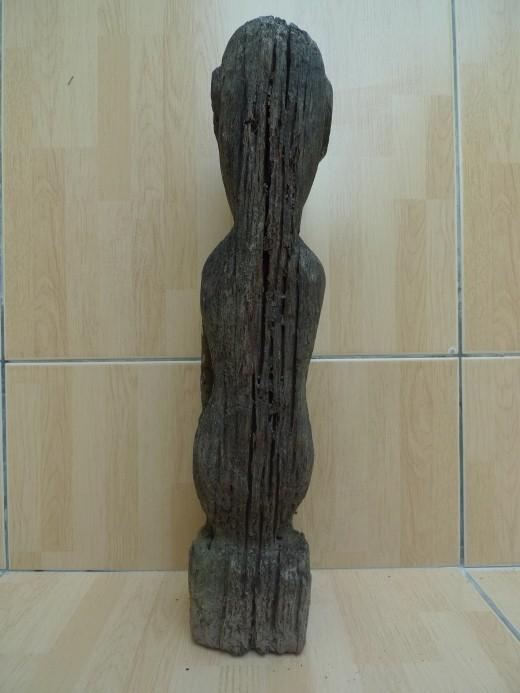 JUST FOUND LUBOK BRUTAN BORNEO 420mm WEATHERED STATUE Antique Dayak Sculpture