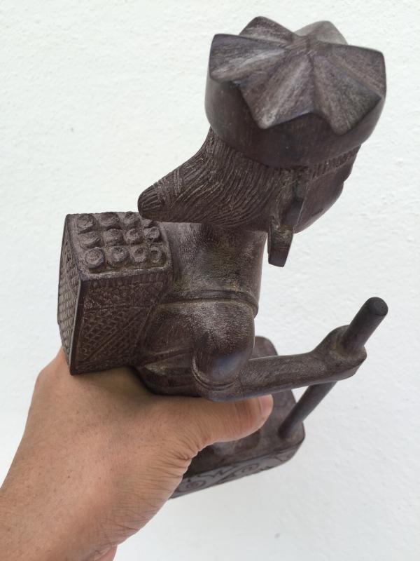 AUTHENTIC ANTIQUE Dayak Image Statue Sculpture Warrior Traditional Loincloth Hunter