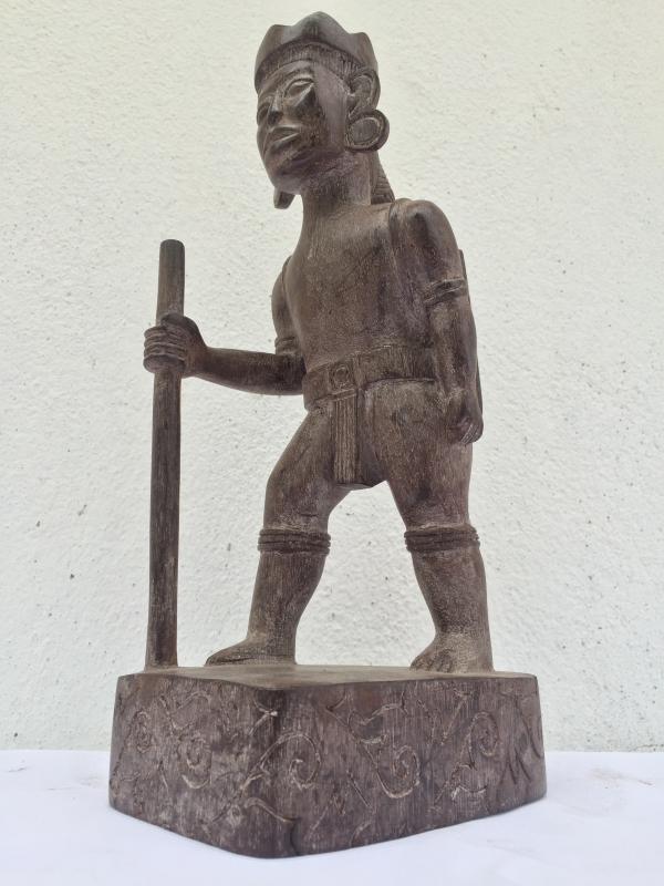 AUTHENTIC ANTIQUE Dayak Image Statue Sculpture Warrior Traditional Loincloth Hunter