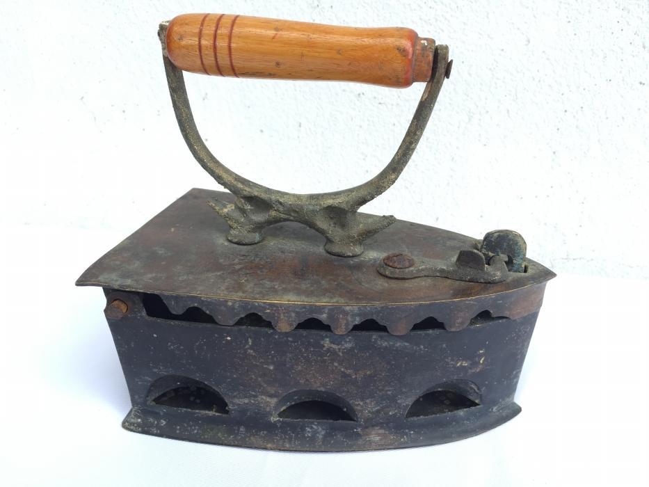 ANTIQUE VINTAGE 175mm IRON Shirt T-shirt Ironing Brass Bronze Old School Tool