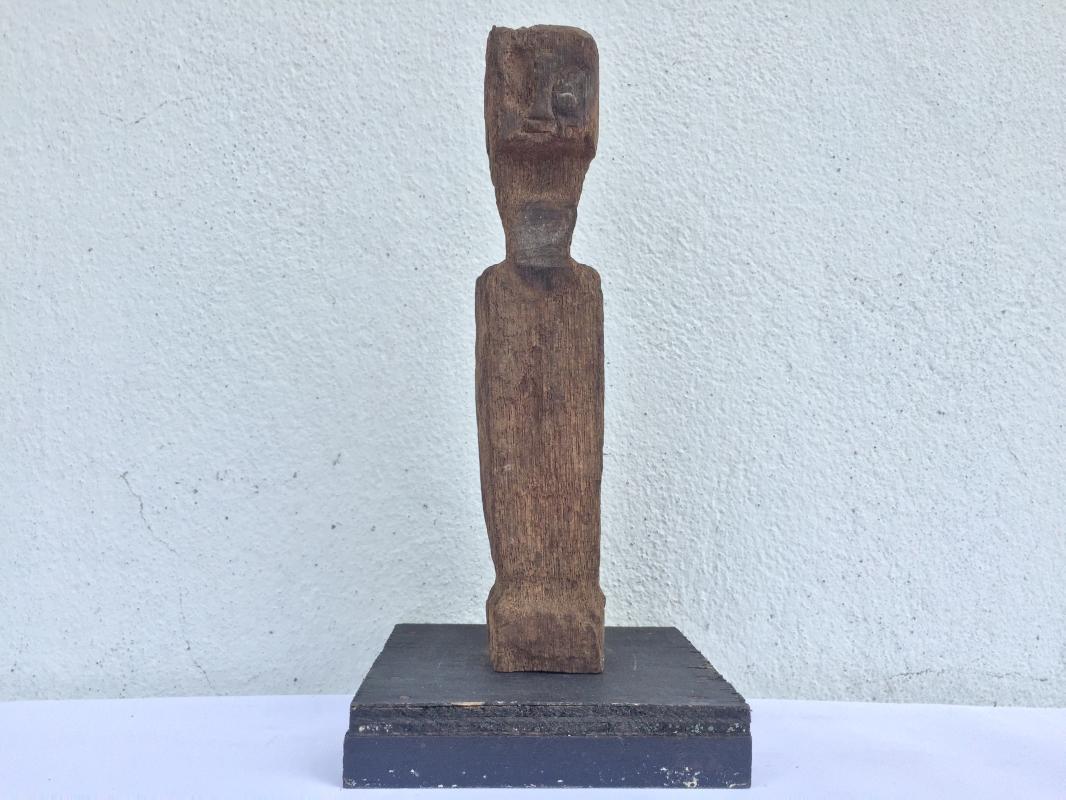 ANTIQUE ERODED STATUE Ancestral Guardian Pole Image Icon Sculpture Borneo #8