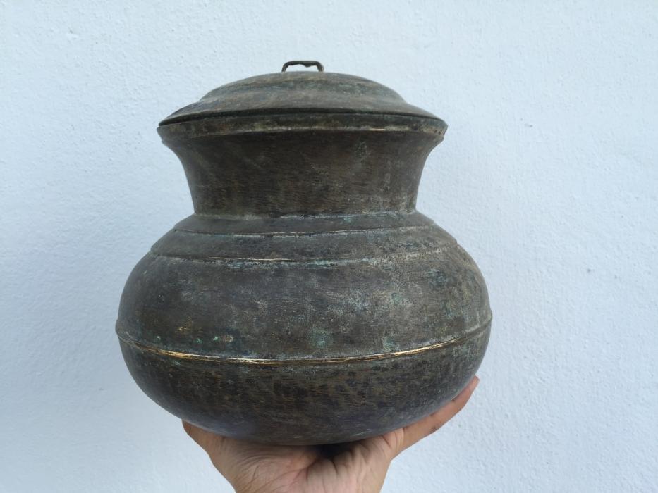 COOKING POT Of Borneo 230mm Antique Brass Cooker Basin Couldron Metal