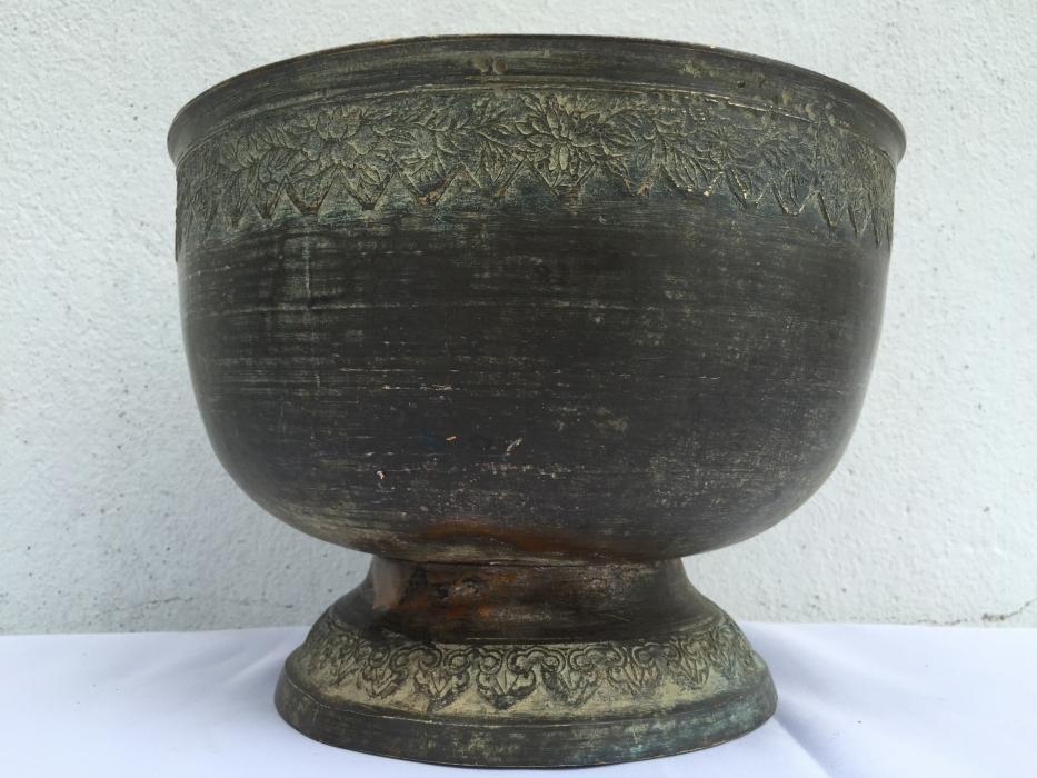 ANTIQUE BRASS BOWL 255mm Xxxl Cup Sulang Vintage Hand-forged Asian Pedestal