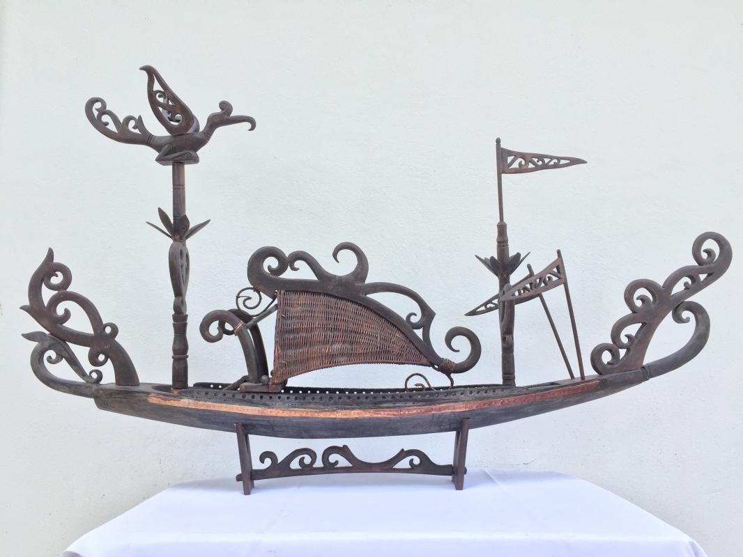 SPECTACULAR XXXL TRIBAL 1280mm/50.4 BOATHOUSE VESSEL Figure Mansion Hotel Boat