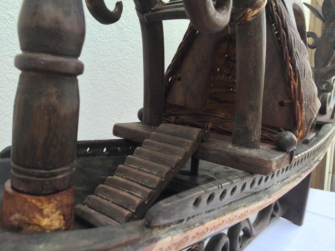 SPECTACULAR XXXL TRIBAL 1280mm/50.4 BOATHOUSE VESSEL Figure Mansion Hotel Boat
