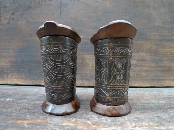 CATTLE HORN One Pair 120mm TORAJA JEWELRY BOX CONTAINER Ancestral Figure Statue