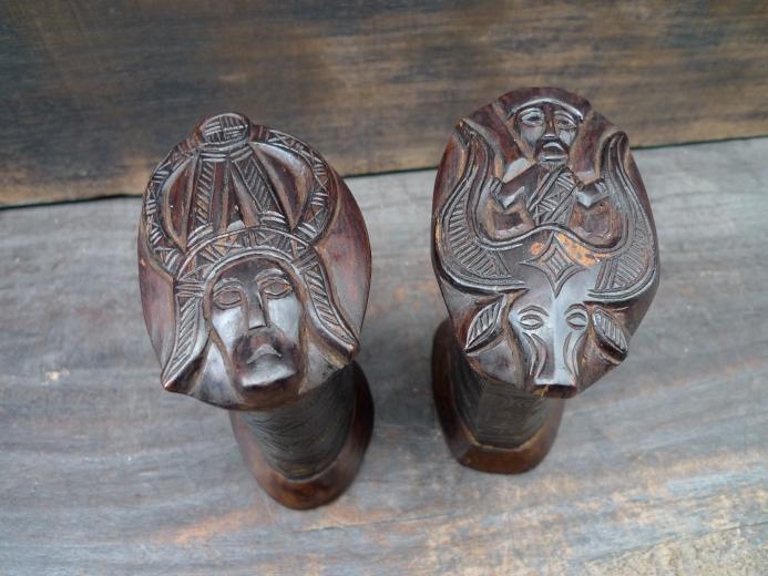 CATTLE HORN One Pair 120mm TORAJA JEWELRY BOX CONTAINER Ancestral Figure Statue