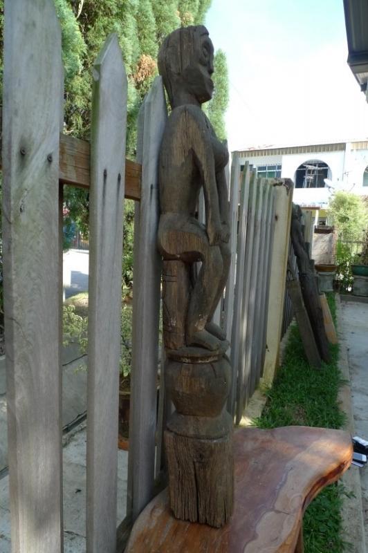 FEMALE FERTILITY GUARDIAN 1140mm POLE STATUE Aged Dayak Sculpture Figure Borneo
