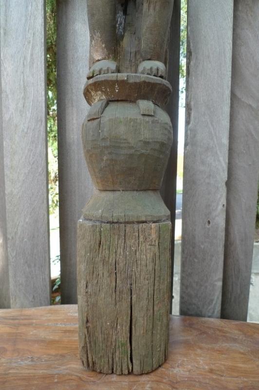 FEMALE FERTILITY GUARDIAN 1140mm POLE STATUE Aged Dayak Sculpture Figure Borneo