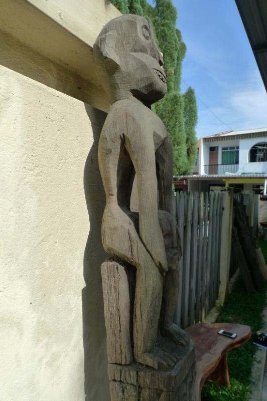 KRAMEN 1810mm POLE WARRIOR STATUE Eroded Dayak Dyak Primitive Figure AUTHENTIC
